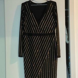 Long Sleeve, NEVER WORN. black with gold